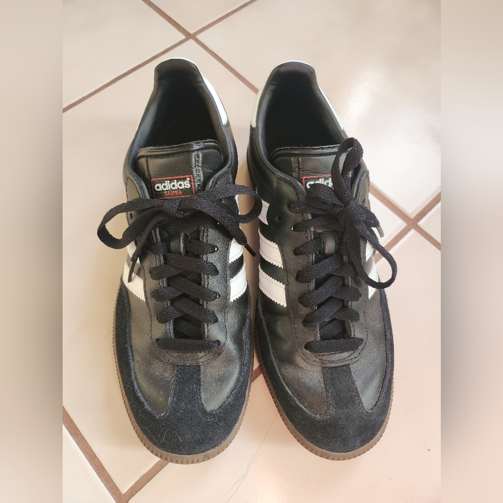 Adidas Samba Size 8.5 Women